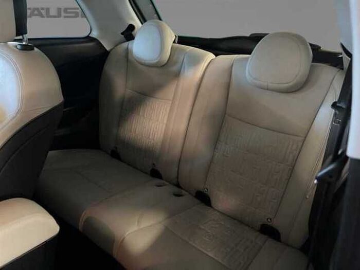 Fiat 500e la Prima Leder Navi Panoramadach Kamera LED