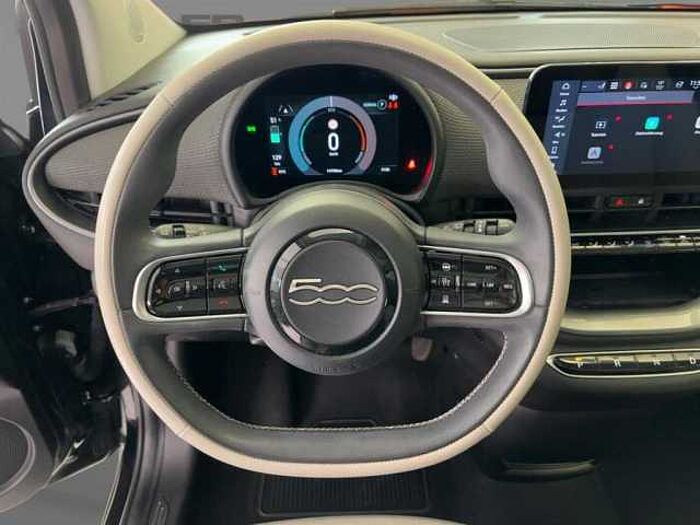 Fiat 500e la prima Leder Navi Panoramadach LED Kamera