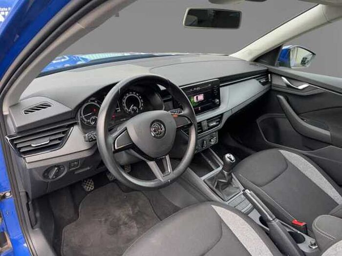 SKODA Kamiq Active*95Ps*Tempomat*El. Fensterh. *Carplay*Freispr. uvm.