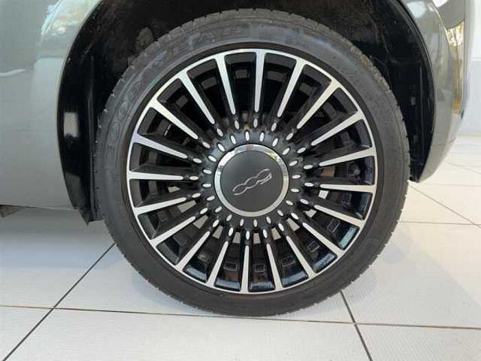 Fiat 500 Cabrio Lounge TwinAir *Klimaautomatik* *PDC* *CarPlay* *Aluflegen* uvm.