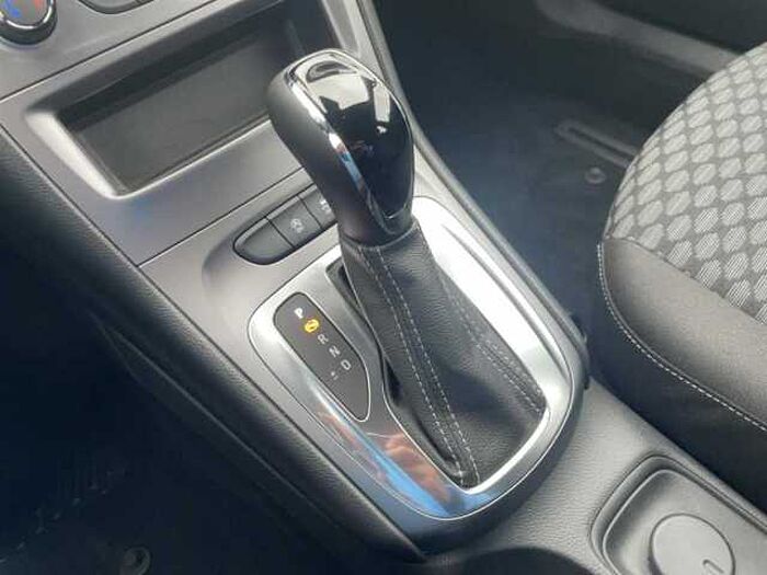 Opel Astra Sports Tourer Edition 1.4 Automatik*Navi*Sitz-u.Lenkradheizung*PDC*Bluetoo