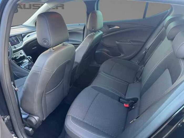 Opel Astra Innovation*Navi*Kamera*LED*PDC*SHZ*Carplay*uvm.