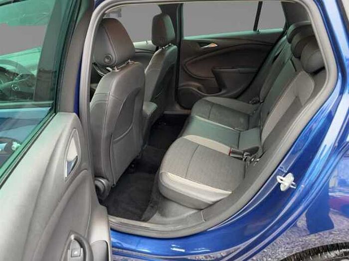 Opel Astra Sports Tourer 1.4 Navi*Kamera*PDC*Sitz-u. Lenkradheizung*Isofix*uvm.