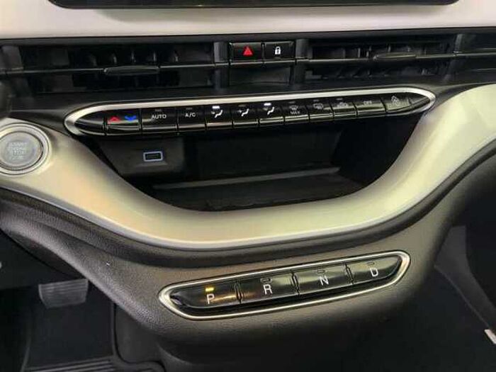 Fiat 500e Neuer 500 Cabrio Icon Navi Sitzheizung PDC hinten