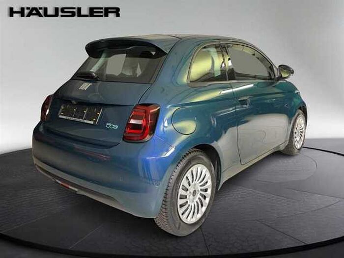 Fiat 500e Neuer 500 Rückfahrkamera Sitzheizung PDC 5200km