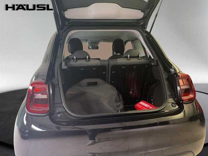 Fiat 500e Icon 3+1 Navi Rückfahrkamera Sitzheizung