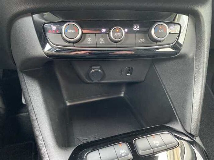 Opel Corsa -e Elegance LED PDC Kamera Sitz+Lenkradheizung