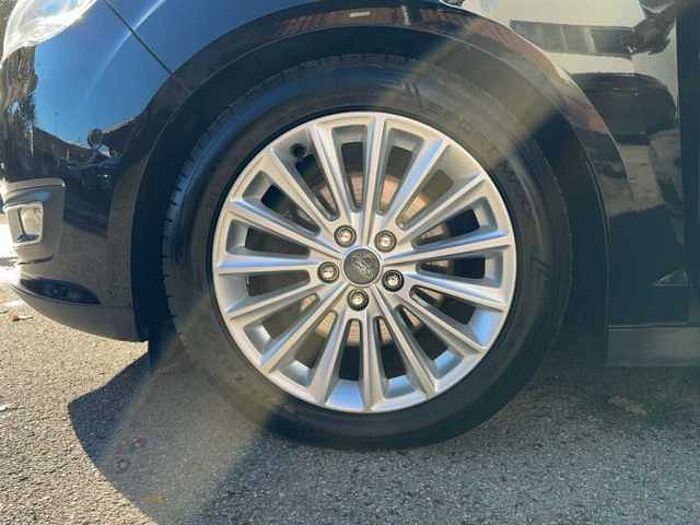 Ford C-Max 1.5 Ecoboost Klimaaut., Sitz u. Lenkradheiz., Navi,