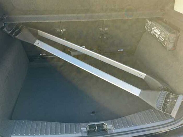 Ford C-Max 1.5 Ecoboost Klimaaut., Sitz u. Lenkradheiz., Navi,