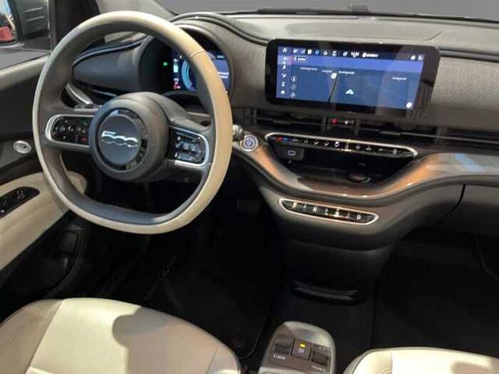 Fiat 500 Elektro Cabrio 'la Prima' *Kamera*PDC*Navi*Leder*Sitzheizung*Abstandstempoma