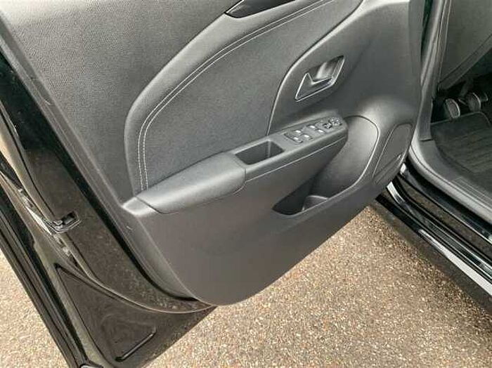 Opel Corsa 1.2 Elegance LED PDC Kamera CarPlay Sitz+Lenkradheizung