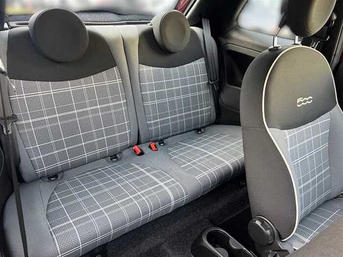 Fiat 500 1.2 Lounge PDC Bluetooth CarPlay Tempomat Alufelgen