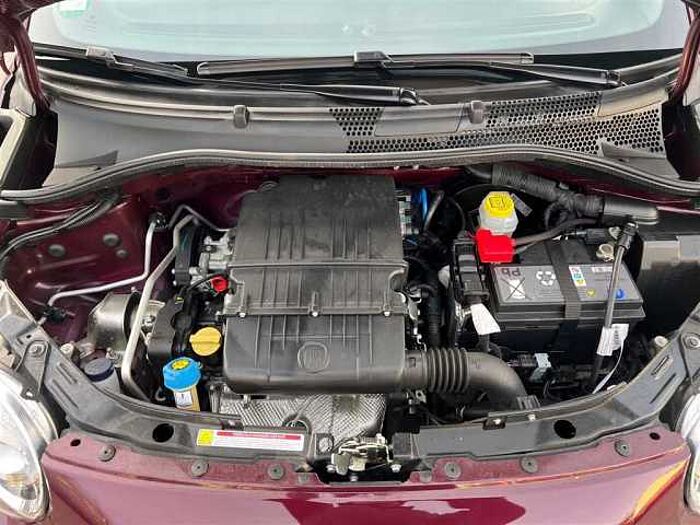 Fiat 500 1.2 Lounge PDC Bluetooth CarPlay Tempomat Alufelgen