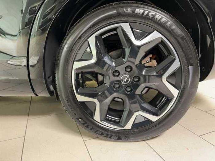 Opel Grandland X Ultimate 1.6 Automatik Leder Standheizung Kamera