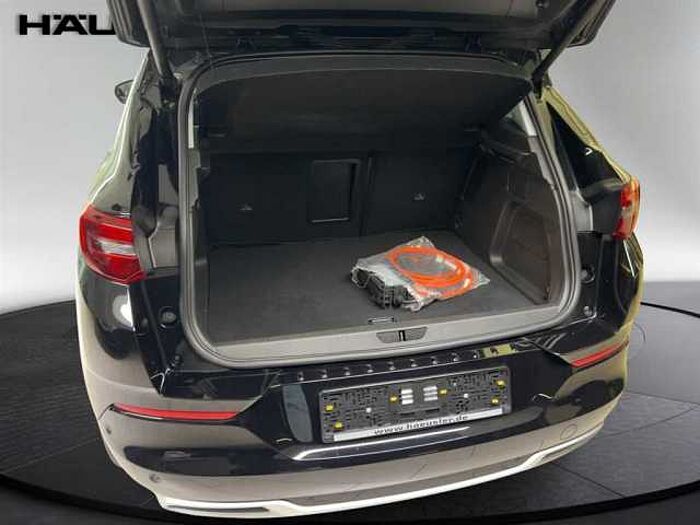 Opel Grandland X Ultimate 1.6 Automatik Leder Standheizung Kamera