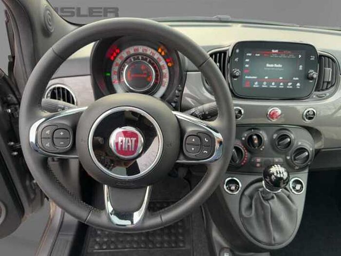 Fiat 500 Dolcevita *Panoramadach* *Klimaautomatik* *CarPlay* *PDC*