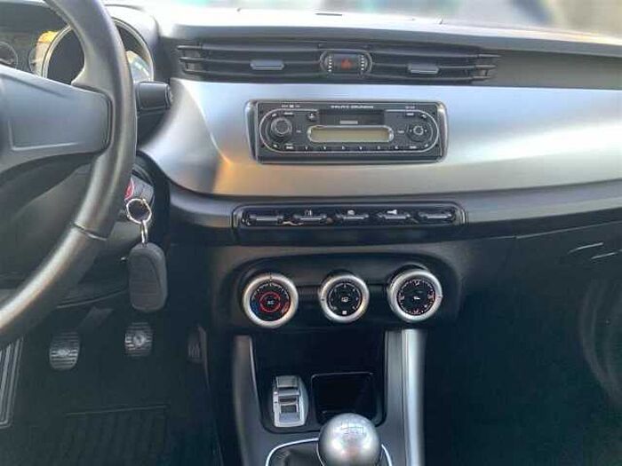 Alfa Romeo Giulietta 1.4 TB MultiAir 170PS mit Klima, 17' aus 1. Hand