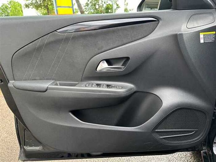 Opel Corsa 1.2 Ultimate Aut. *Alcantara*LED*NaviPro*Kamera