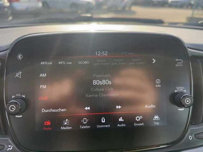Fiat 500 Dolcevita*Navi*Panorama*PDC*Tempomat*Carplay*uvm.