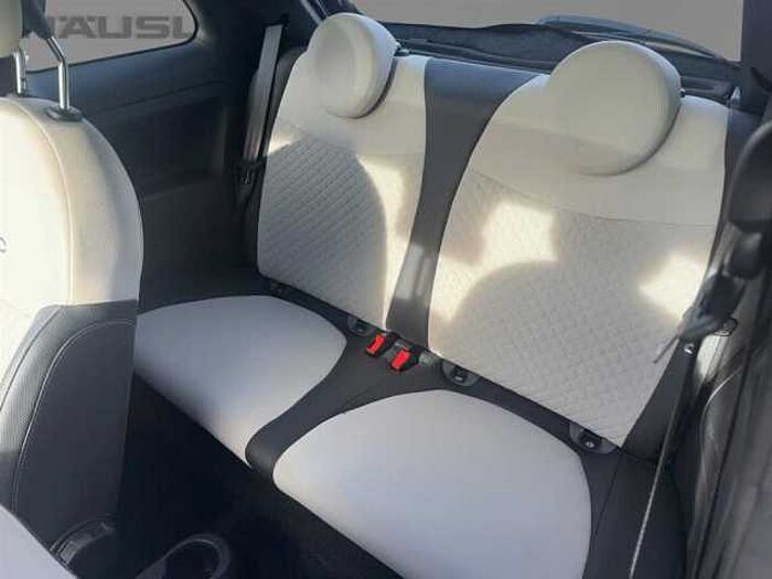 Fiat 500 Dolcevita*Navi*Panorama*PDC*Tempomat*Carplay*uvm.