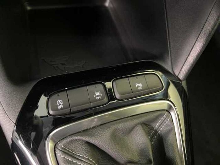 Opel Corsa Elegance 1.2 Kamera Sitzheizung PDC LED