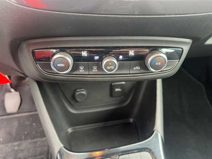 Opel Crossland X Innovation*1.Hand*130PS*Navi*LED*PDC*Carplay*uvm.