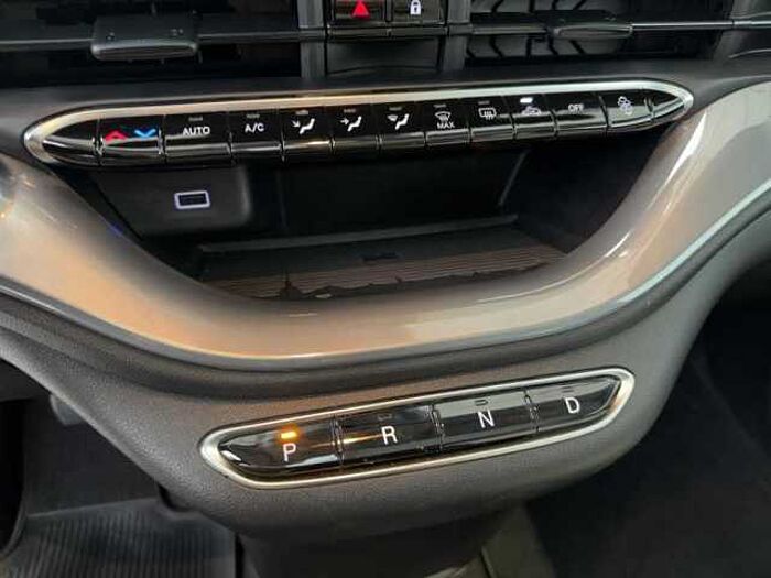 Fiat 500 La Prima*Abstandstempomat*JBL Soundsystem*Glasdach*uwm.