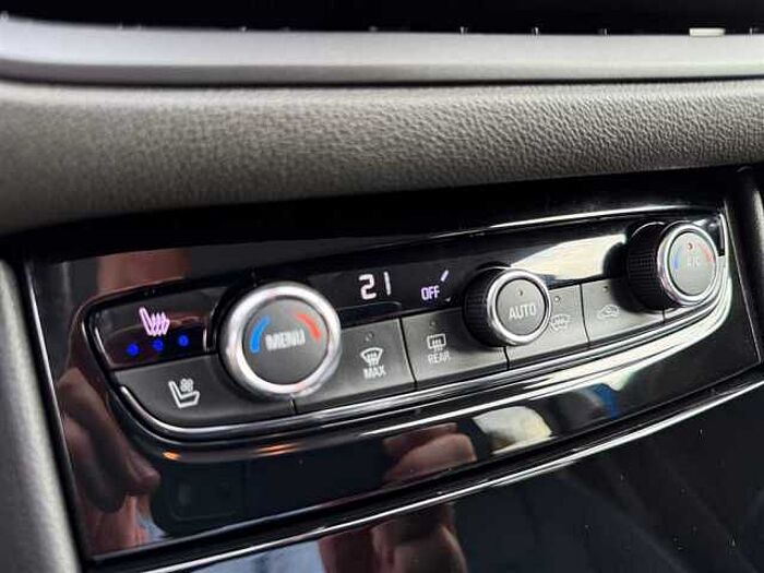 Opel Grandland X Ultimate*224PS Hybrid*AGR-Sitze*Navi*LED