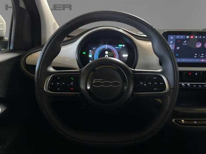 Fiat 500e Neuer 500 Kamera PDC Klimaautomatik Sitzheizung