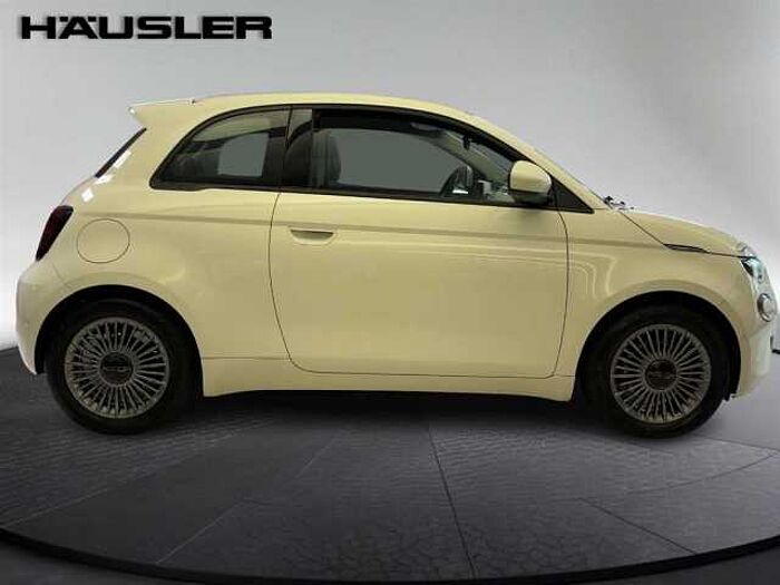 Fiat 500 Neuer 500 Kamera PDC Klimaautomatik Sitzheizung