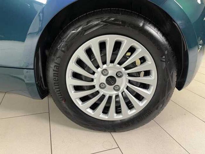 Fiat 500 Neuer 500 Kamera PDC Klimaautomatik Sitzheizung