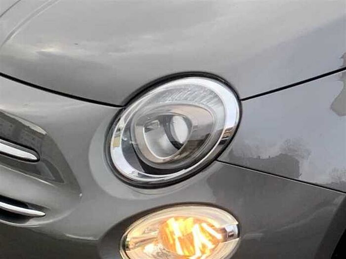 Fiat 500 1.0 Hybrid Dolcevita PDC Glasdach CarPlay Tempomat