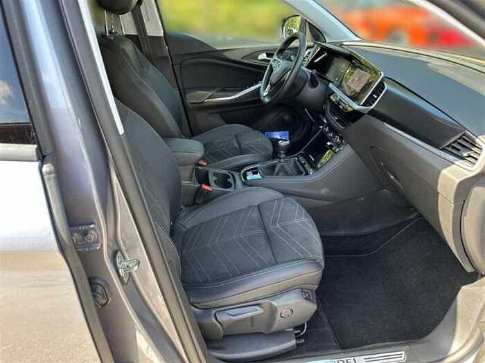 Opel Grandland X Ultimate 1.2 *Navi*Kamera*Alcantara*LED*