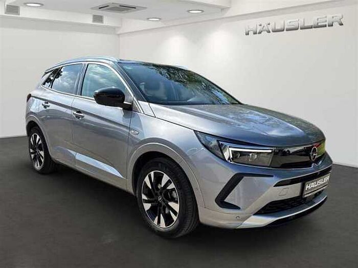 Opel Grandland X Ultimate 1.2 *Navi*Kamera*Alcantara*LED*