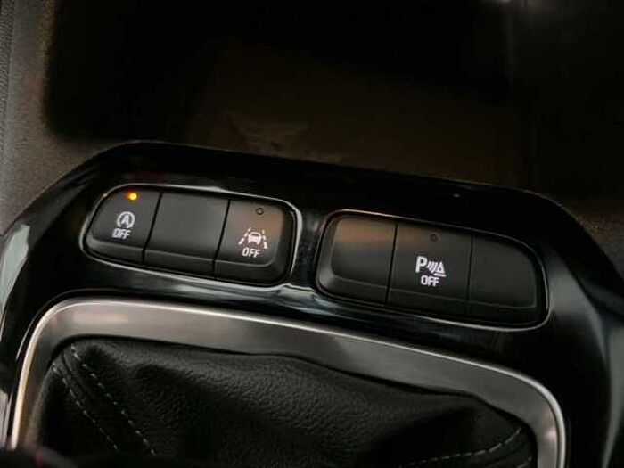 Opel Corsa Edition 1.2 Rückfahrkamera Sitzheizung CarPlay