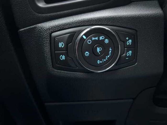 Ford EcoSport 1.0 Titanium *Einparkhilfe*PDC*Klimaaut.*