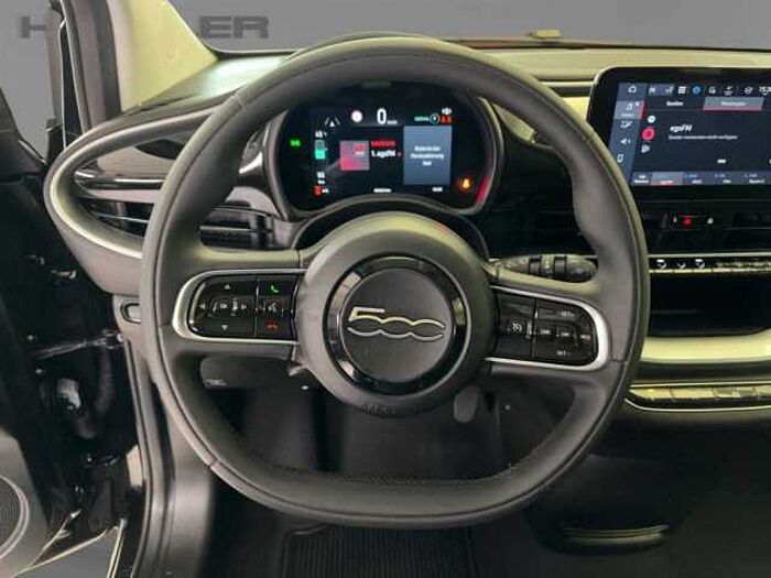 Fiat 500e Icon Sitzheizung Einparkhilfe Navi CarPlay