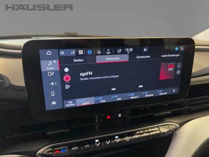Fiat 500e Icon Sitzheizung Einparkhilfe Navi CarPlay