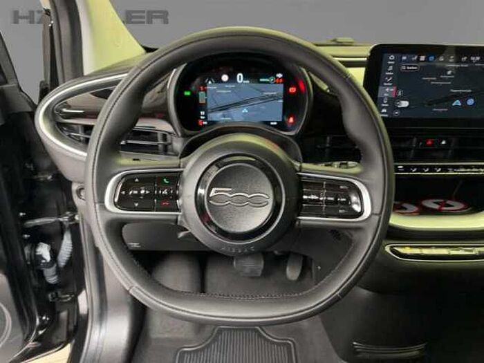 Fiat 500e Icon Sitzheizung Kamera Navigation CarPlay