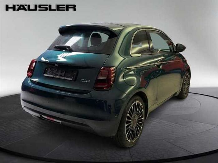 Fiat 500e la Prima by Bocelli Leder Panoramadach ACC Kamera