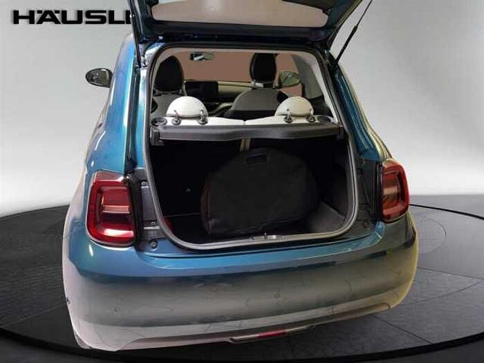 Fiat 500e la Prima by Bocelli Leder Panoramadach ACC Kamera