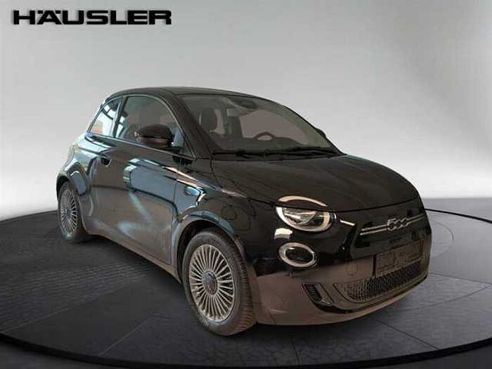 Fiat 500e Icon Sitzheizung Einparkhilfe Kamera Navi CarPlay