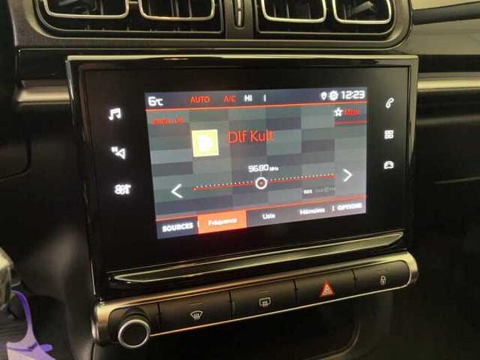 Citroen C3 PureTech 110 Shine CarPlay PDC hinten LED