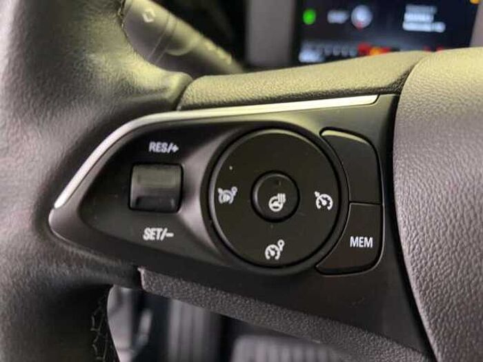 Opel Mokka ELEGANCE 1.2 CarPlay Rückfahrkamera Navi LED