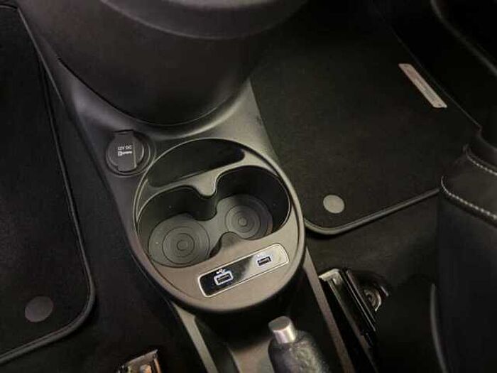 Abarth 595 1.4 T-Jet Competizione Leder CarPlay Navi Xenon