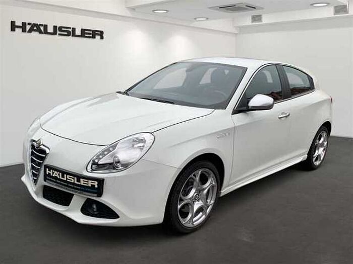 Alfa Romeo Giulietta 1.4 TB MultiAir Turismo Leder PDC Xenon Sportpaket
