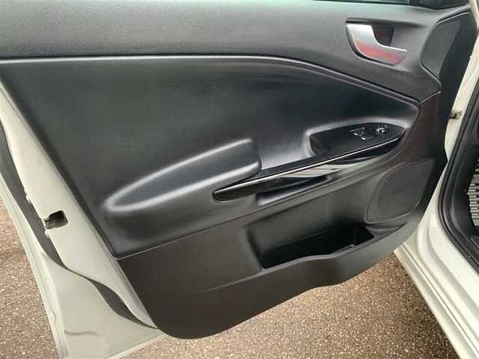 Alfa Romeo Giulietta 1.4 TB MultiAir Turismo Leder PDC Xenon Sportpaket