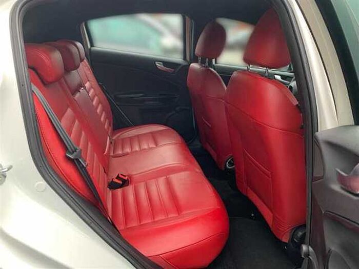 Alfa Romeo Giulietta 1.4 TB MultiAir Turismo Leder PDC Xenon Sportpaket