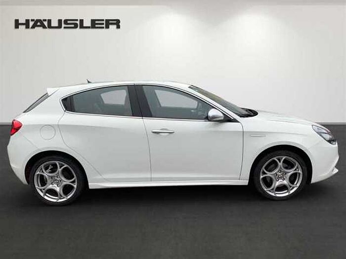 Alfa Romeo Giulietta 1.4 TB MultiAir Turismo Leder PDC Xenon Sportpaket