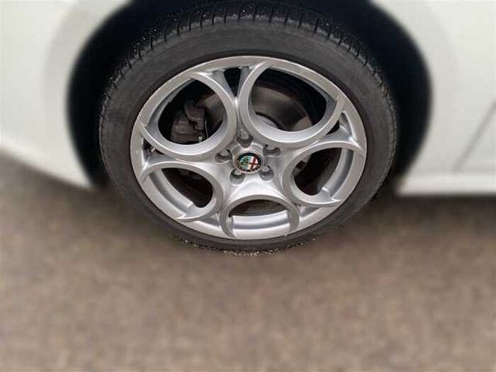 Alfa Romeo Giulietta 1.4 TB MultiAir Turismo Leder PDC Xenon Sportpaket